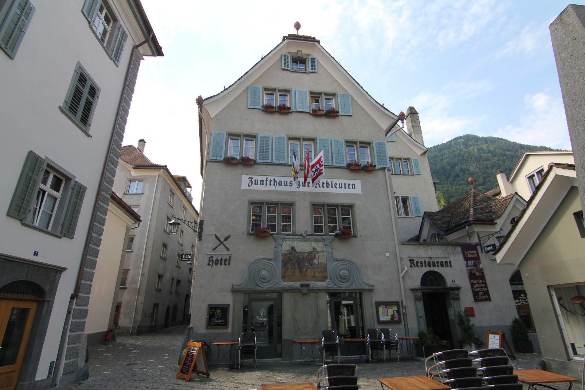 Zunfthaus Zur Rebleuten Cuira Exterior foto
